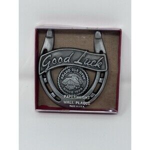 Grand Ole Opry Nashville Tennessee Good Luck Horseshoe Paperweight NEW